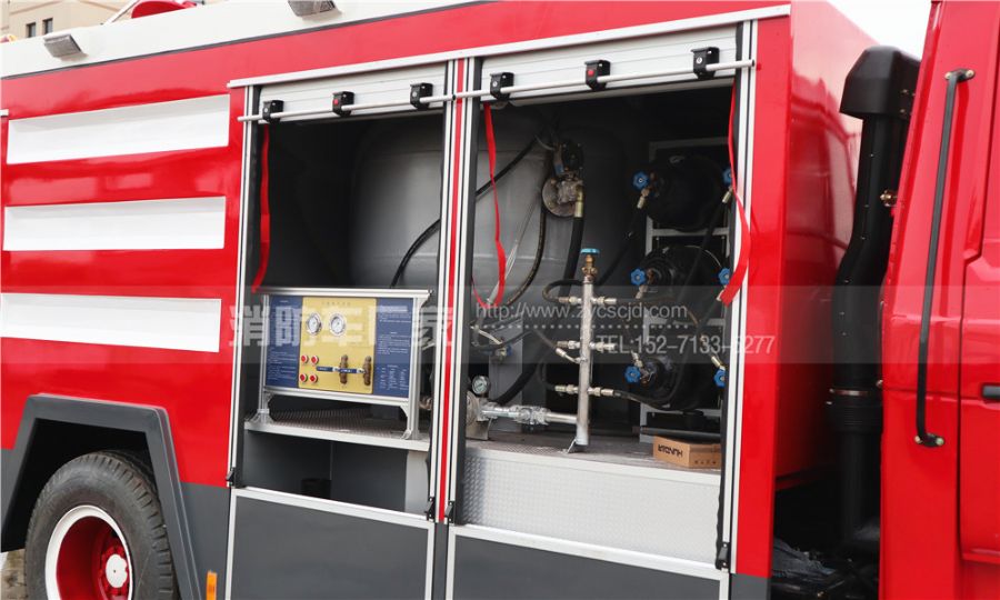 东风153三剂联用消防车 东风153三剂联用消防车